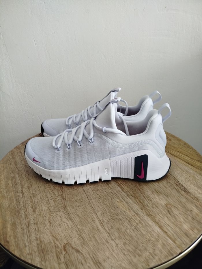 Baskets Nike T 38 - photo numéro 4