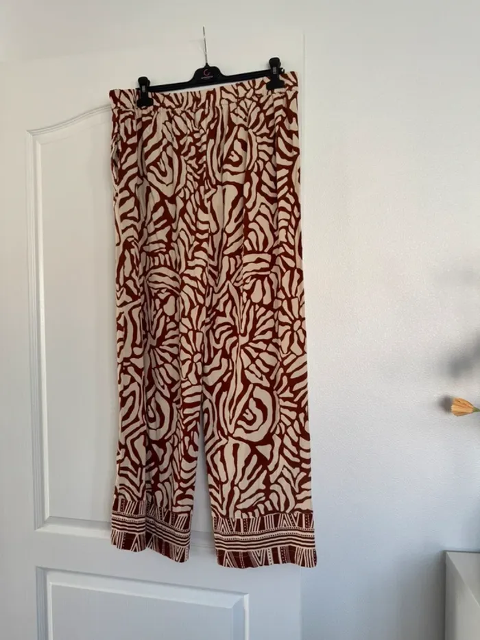 Superbe pantalon - photo numéro 2
