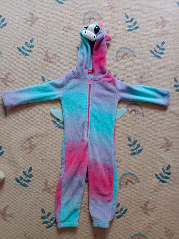 Pyjama surpyjama licorne multicolore arc en ciel 3 ans