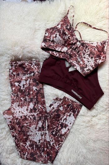 Ensemble sport trainsweateat