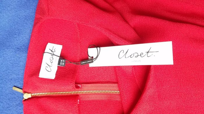 Superbe robe rouge Closet - photo numéro 5