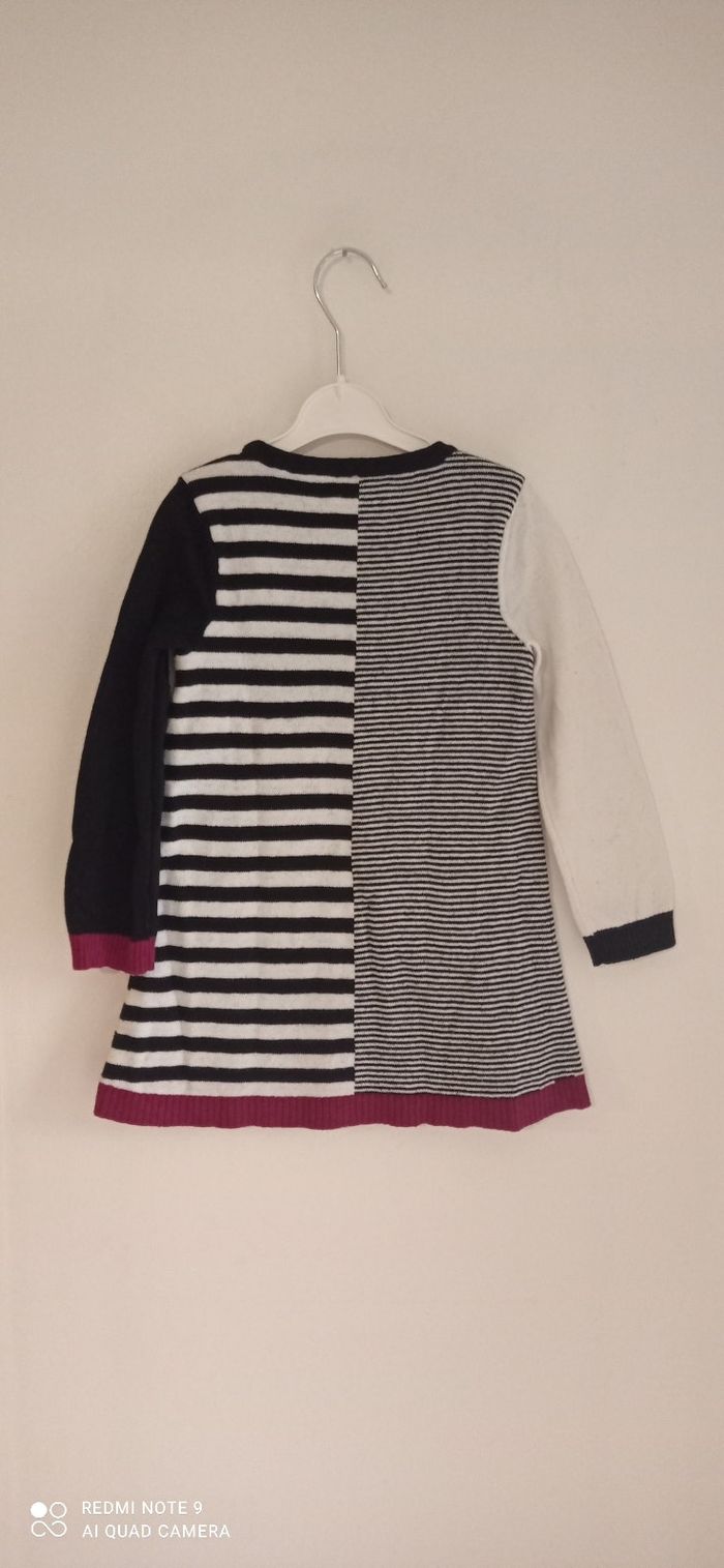 Robe chaude smileys en 4 ans - photo numéro 2