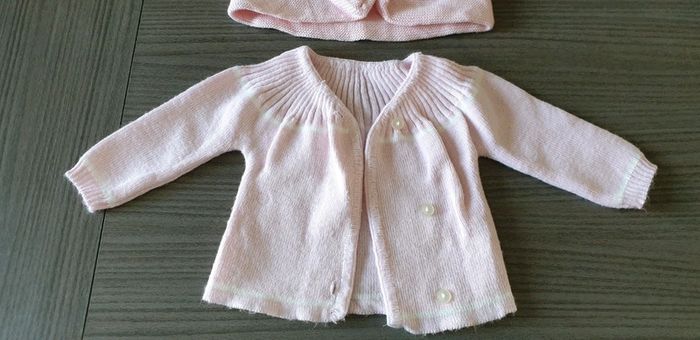 2 Gilets de naissance 0/1mois - photo numéro 3