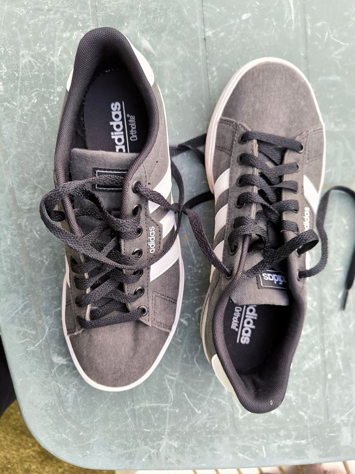 Sneakers Adidas taille 40 - photo numéro 2