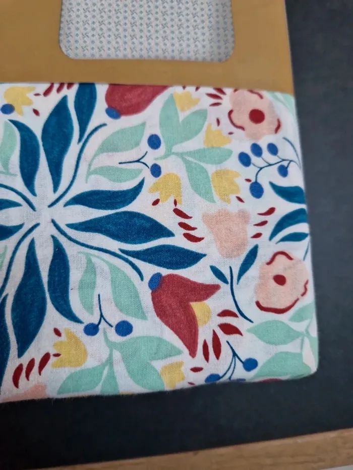 Ensemble drap housse, drap plat,housse de couette et ses deux taies - photo numéro 3