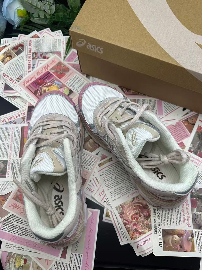 Baskets Asics GEL-NYC roses 40 - photo numéro 3