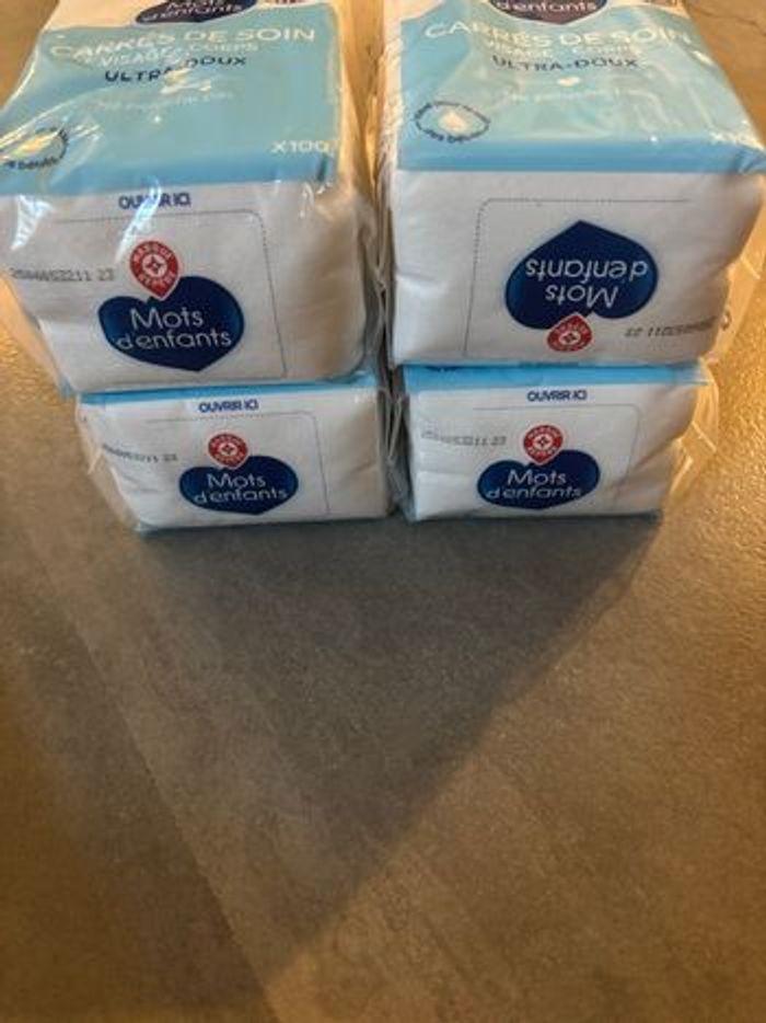 Lots de 4 carrés de soin ultra-doux NEUF