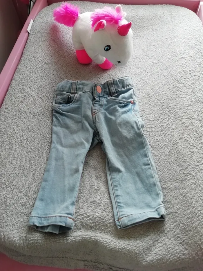 Jean taille 3 mois