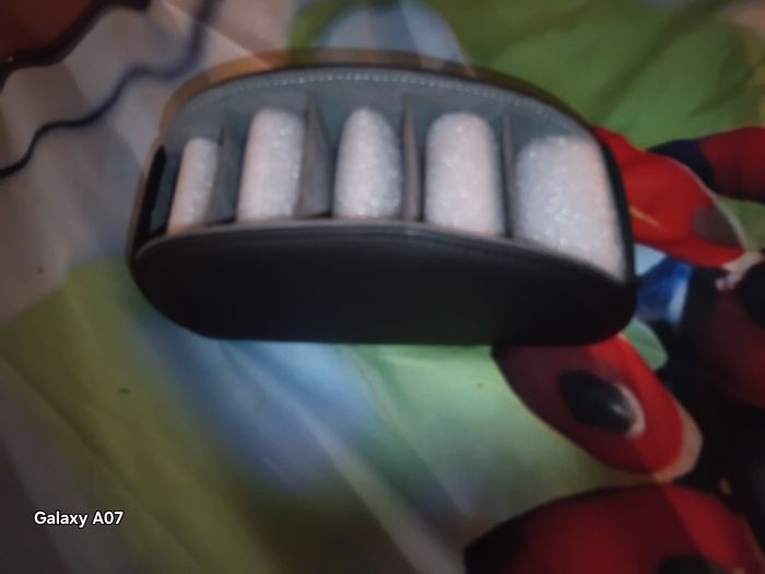 Porté télécommande/téléphone - photo numéro 6