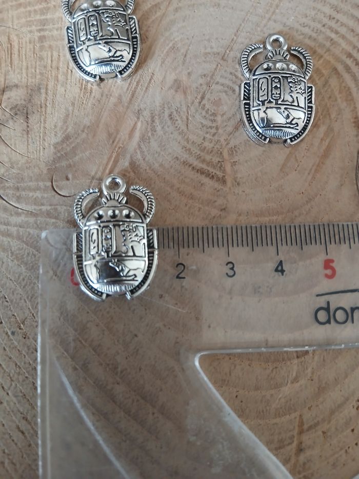 Lot de 16 pendentif scarabée - photo numéro 2
