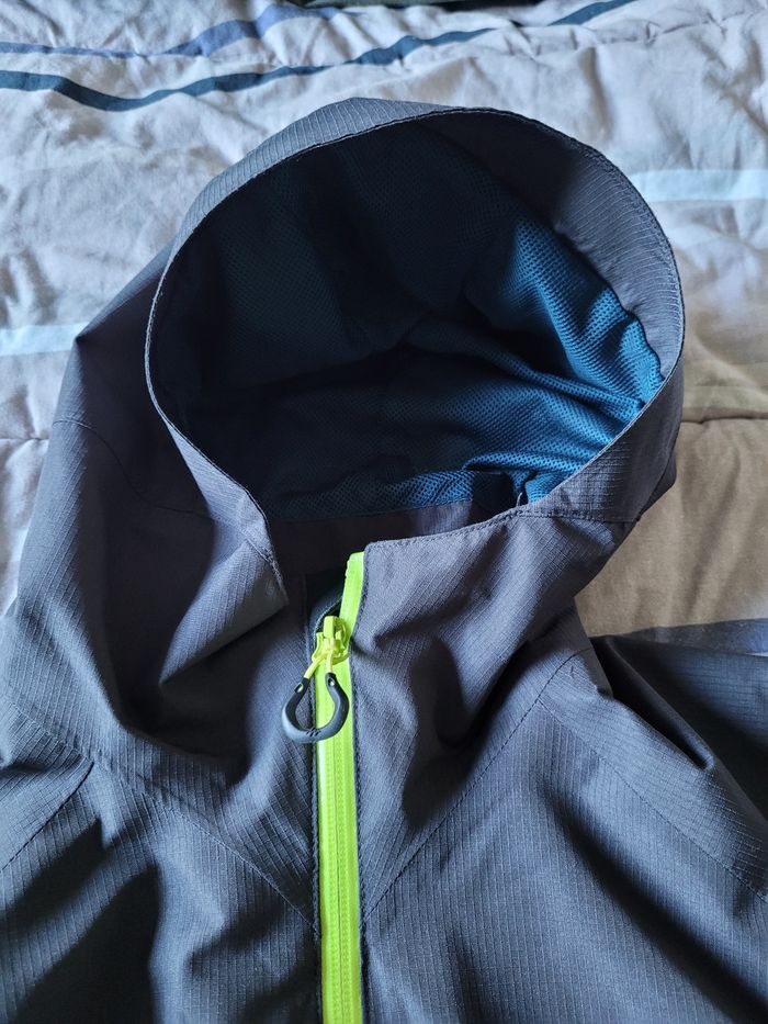 coupe vent imperméable queshua 12/13ans (7e) - photo numéro 5