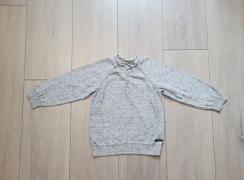 Pull fin gris chiné. Garçon 4 ans. Marque Orchestra
