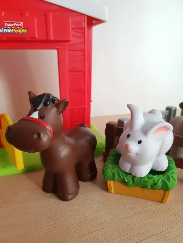 Fisher Price écurie et stand du marché fermier Little people - photo numéro 15