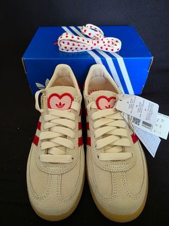 Adidas Handbal spezial "Valentine's day" taille 39 1/3