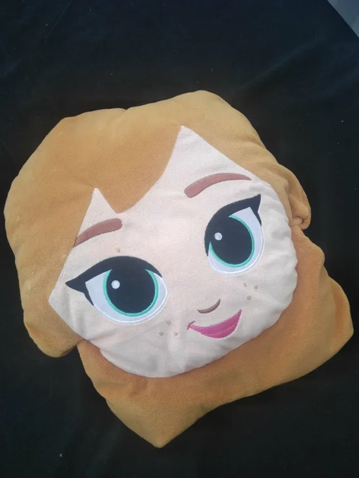 Coussin Elsa Reine des Neiges - photo numéro 2