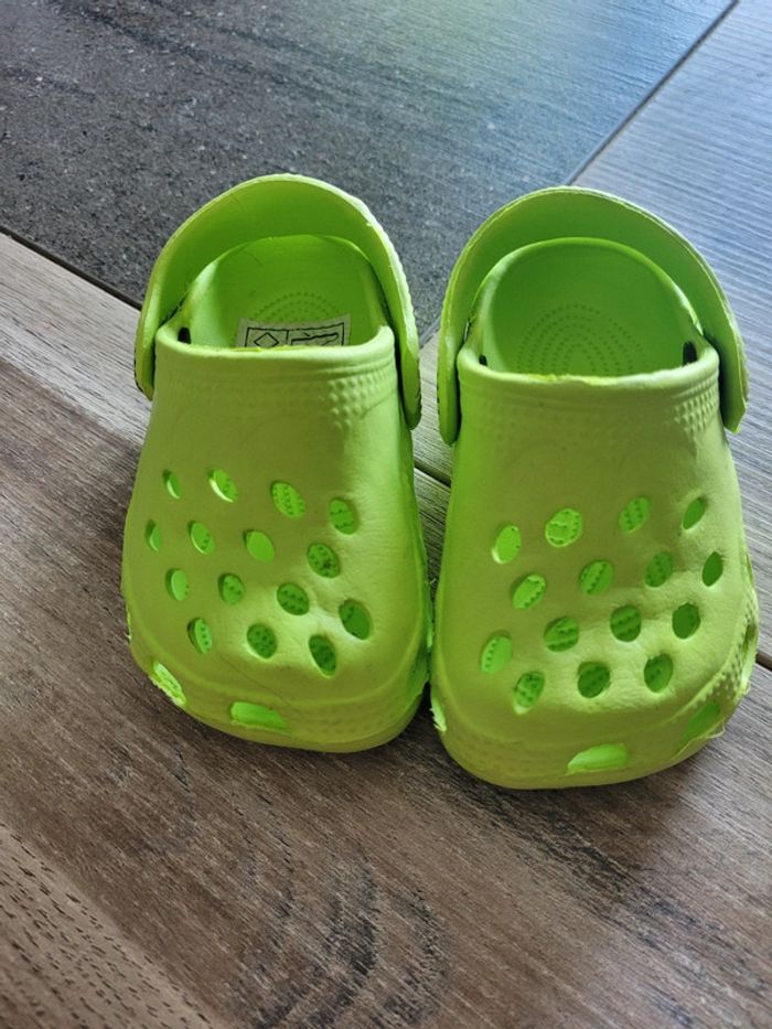 Sabots de plage taille 18
