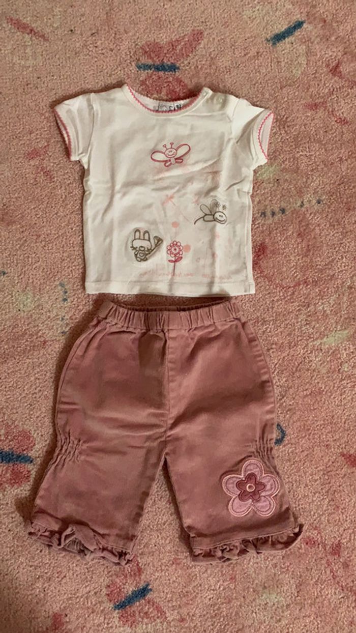 Ensemble pantalon et tee shirt manches courtes 3 mois