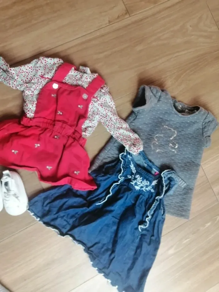 Lot de robe 3 mois - photo numéro 2