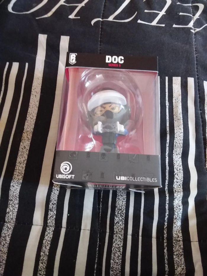 4 figurines six collection ubisoft série 5 - photo numéro 2