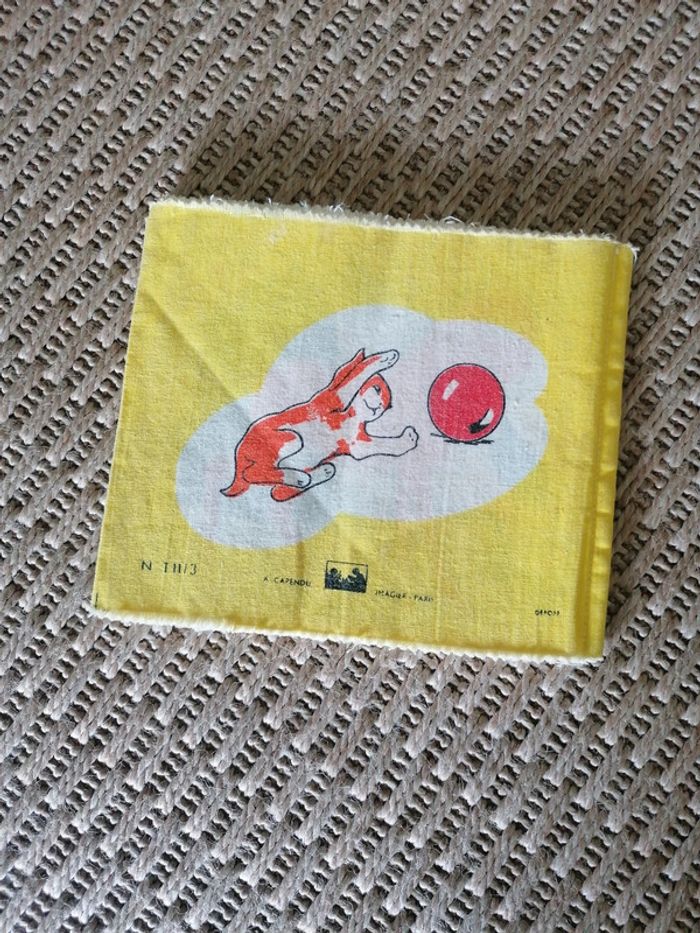 Livre tissu les petits vintage - photo numéro 2