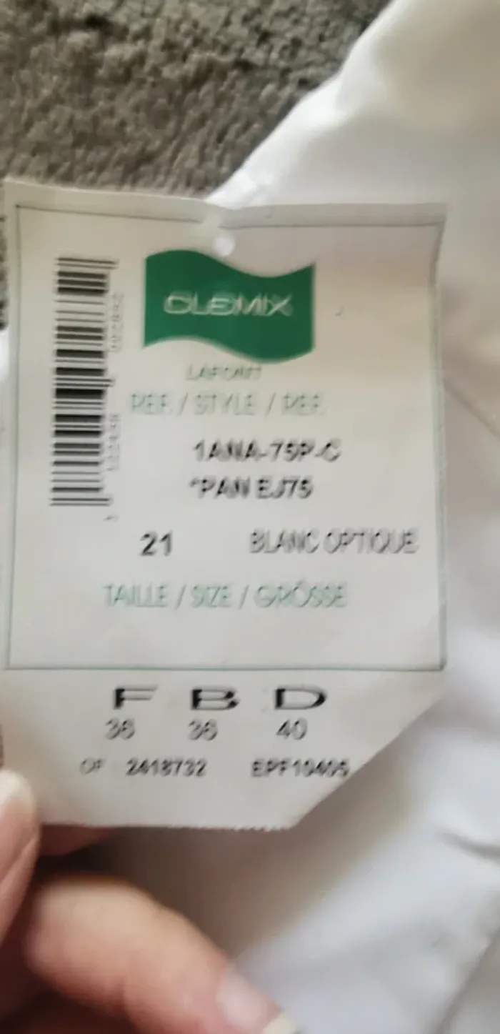 Pantalon blanc Clemix neuf - photo numéro 4