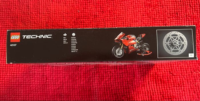 Lego DUCATI 🏍️ - photo numéro 5