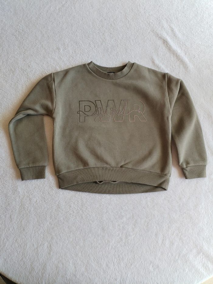 Sweat Power girl Kiabi 6 ans