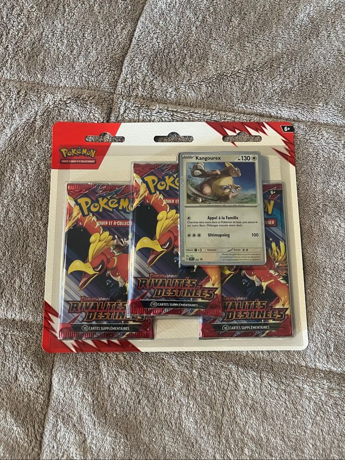 Tripack triple illustration Ho-Oh Pokémon rivalités destinées EV10.