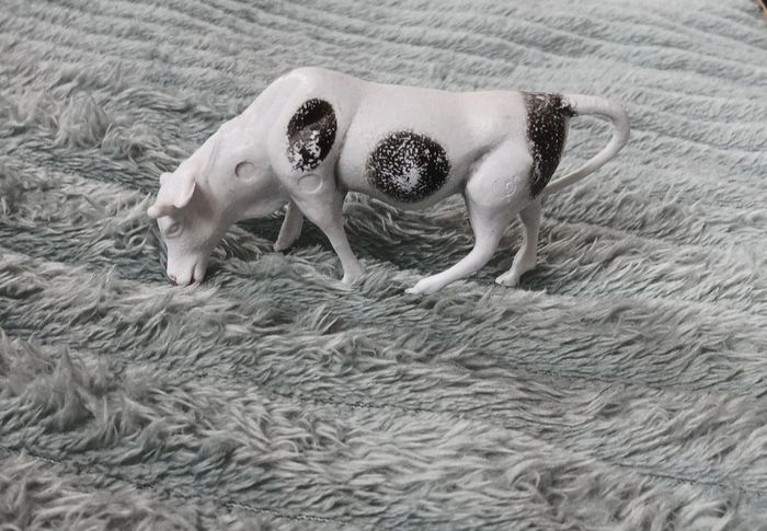 Figurine vache 10cm - photo numéro 2