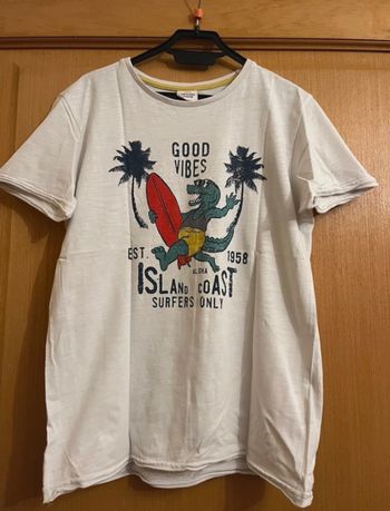 Lot de 8 tee-shirts garçons (12 ans et 14ans)