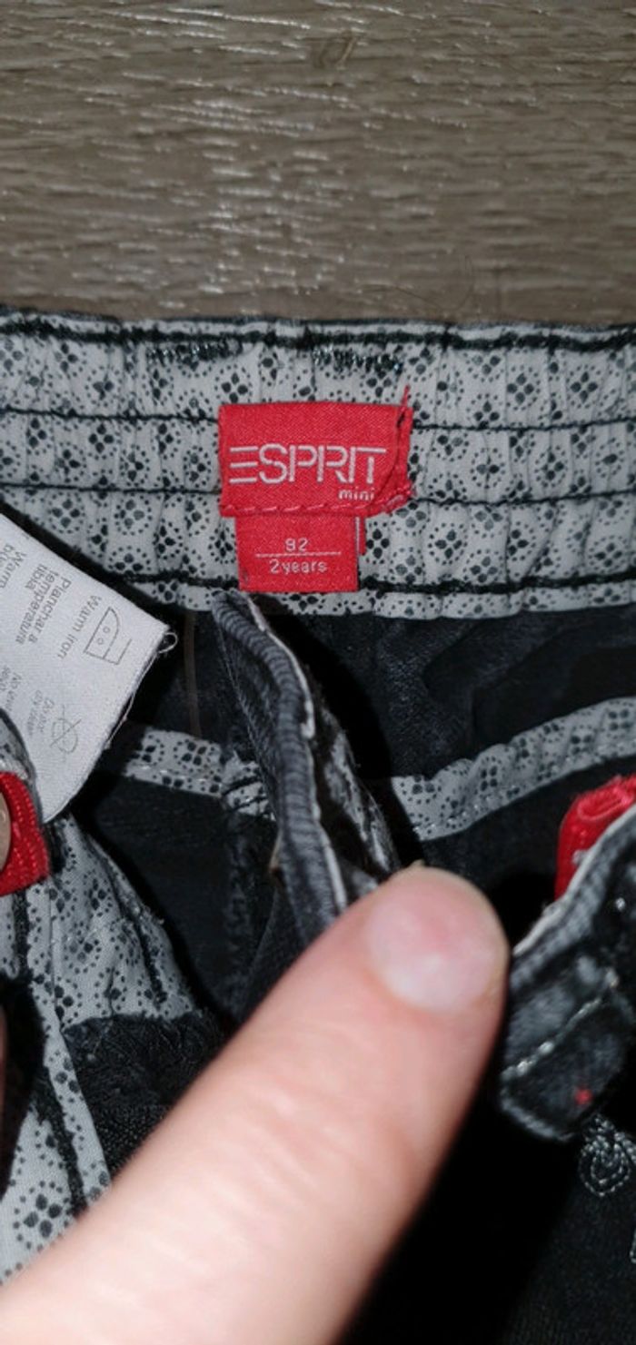 Jean's 2 ans esprit - photo numéro 3