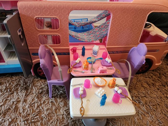 Camping-car Barbie - photo numéro 10