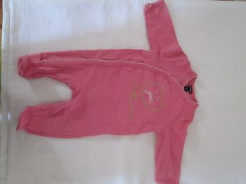 Pyjama rose motif doré