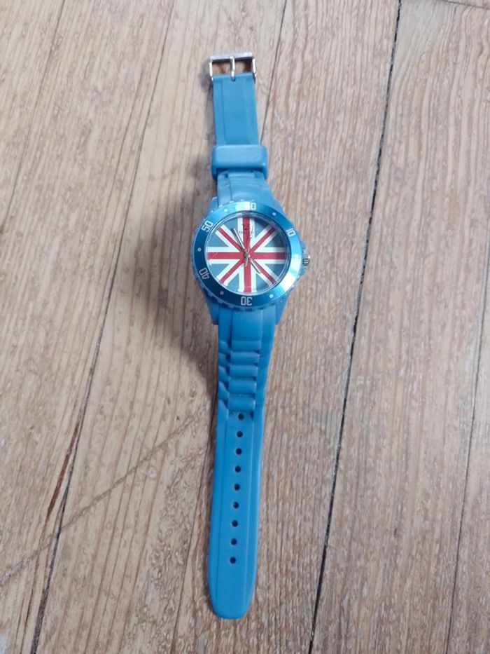 Montre bleu drapeaux Anglais 🇬🇧