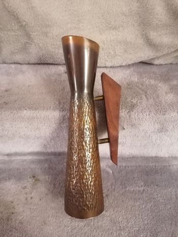 Joli vase ou autre en cuivre