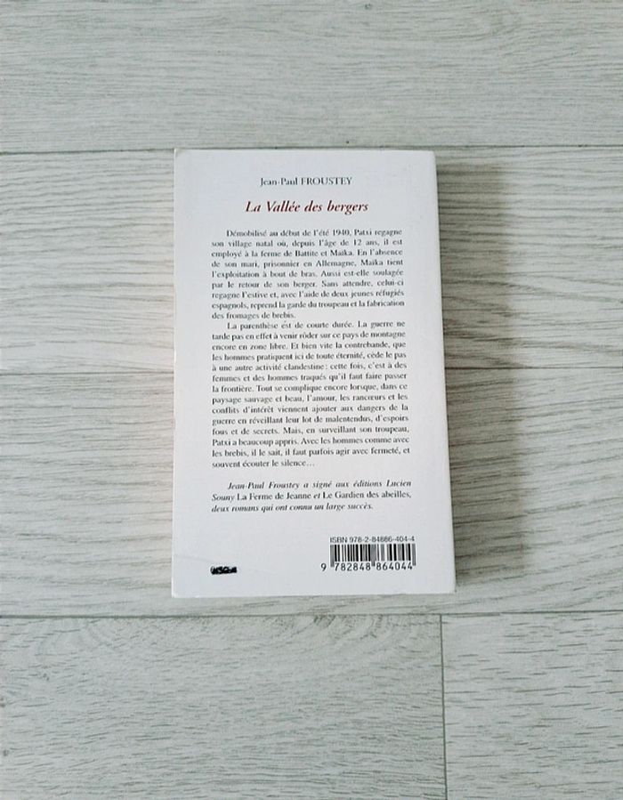 🌴Livre de poche🌴 - photo numéro 3