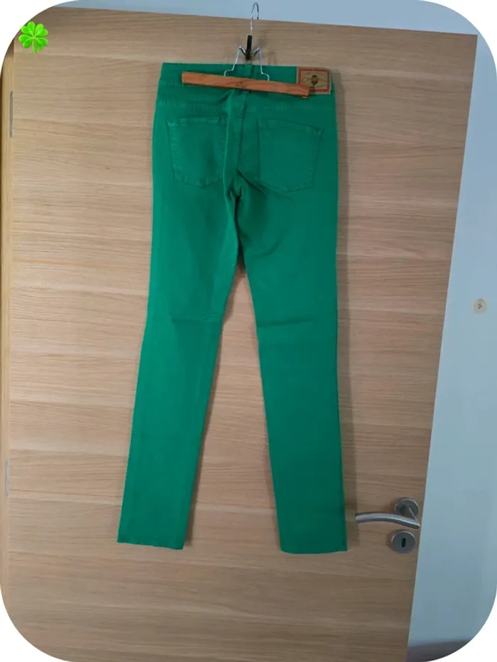 Jeans Cimarron taille 28 - photo numéro 3
