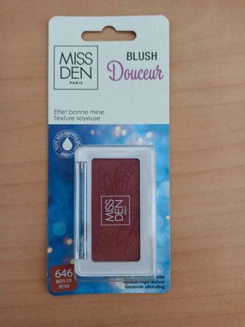 Blush Miss Den neuf