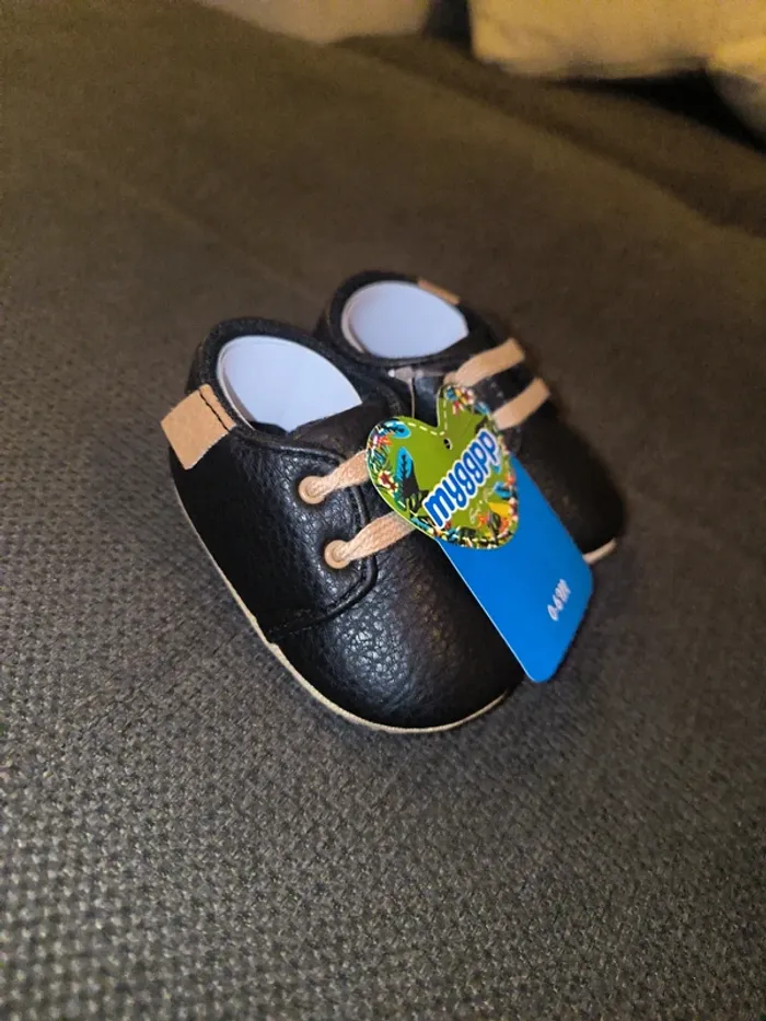 Chaussures noire - photo numéro 2