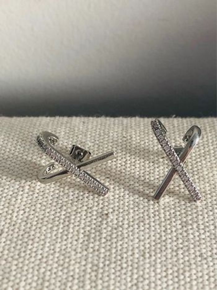 NEUF boucles d’oreilles brillants argentés strass - photo numéro 9