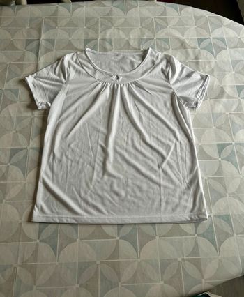 T shirt femme - L / 40 - en très bon état