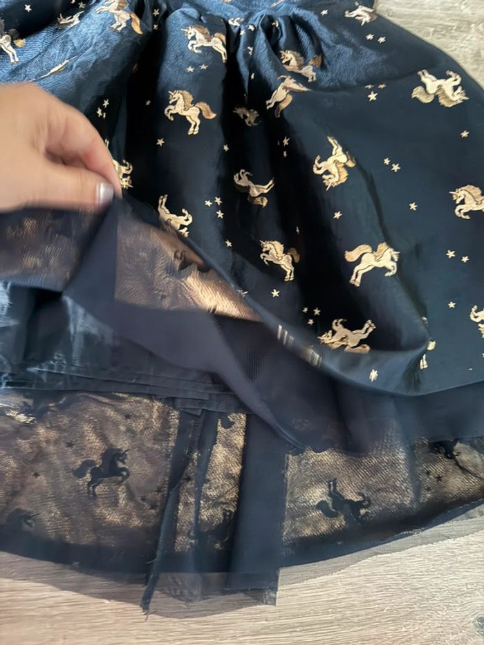 Robe de princesse licorne H et m 7 8 ans - photo numéro 4