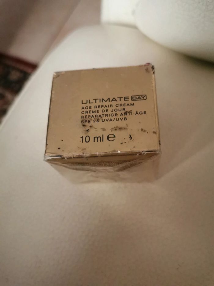 Crème de jour reparatrice anti âge Avon neuf
