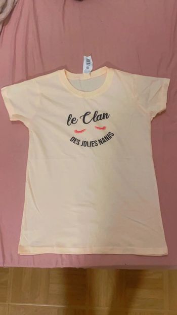 T-shirt rose
