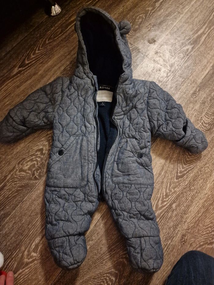 Combinaison kiabi comme neuve