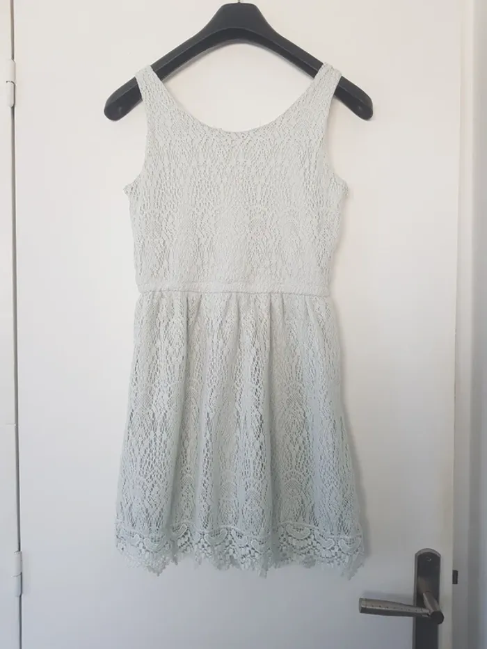 Robe Blanche Chic Taille S - photo numéro 5