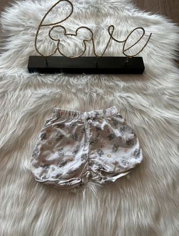 Très beau short blanc minnie et daisy 🥰 Disney taille 18 mois