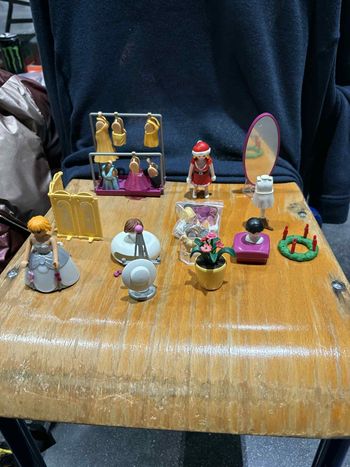 Dressing playmobil avec accessoires personnage