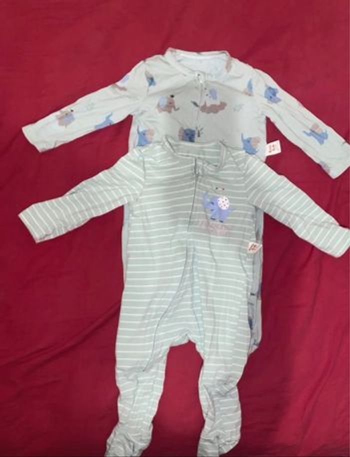 Lot de vêtements de 0-6 mois - photo numéro 6