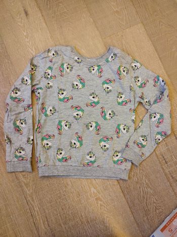 Pull sweat fin 6 8 ans